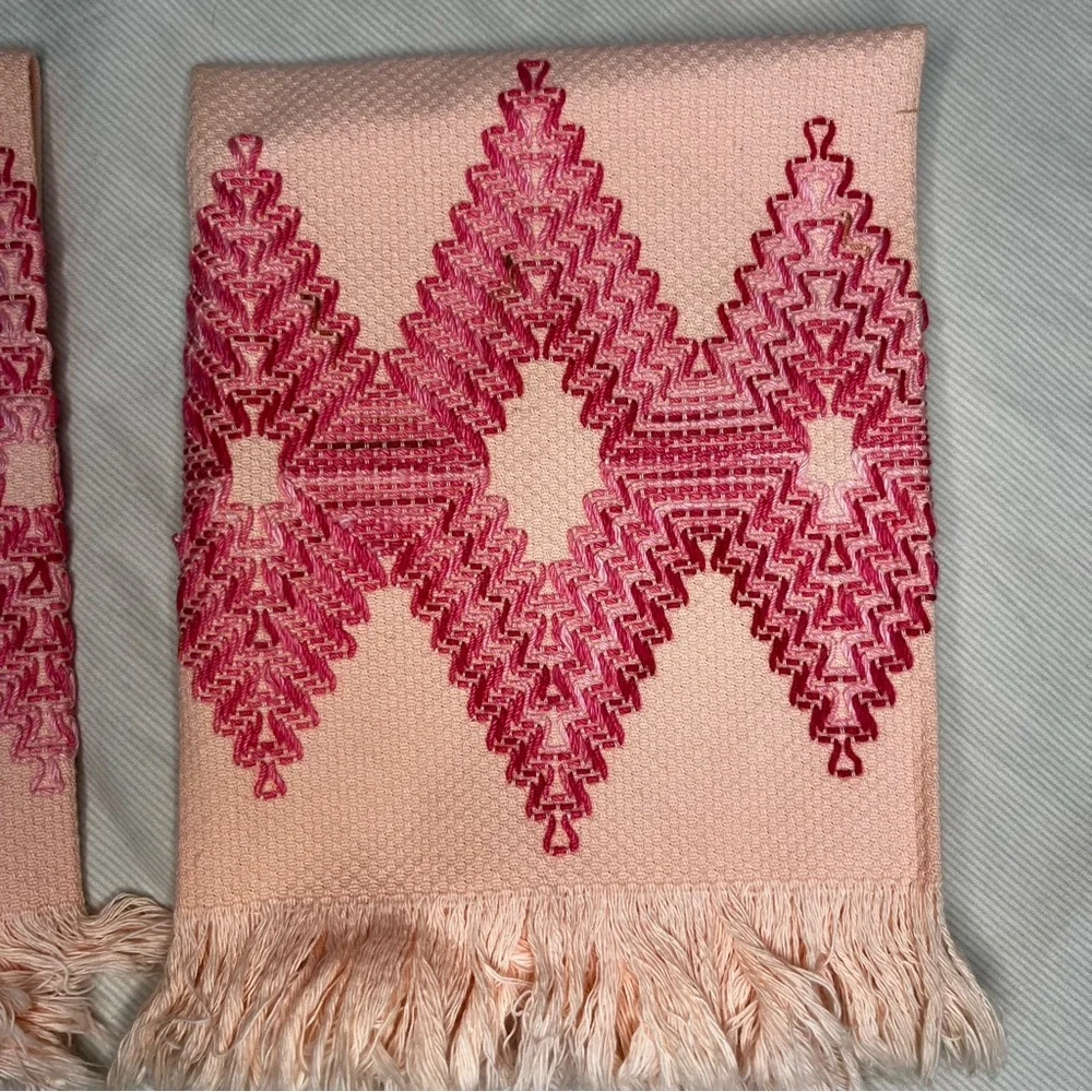 Vintage Set Huck Hand Guest Towel Embroidered Swedish Weaving Pink 13.5x16